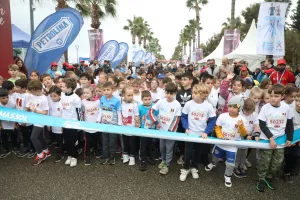 (ΦΩΤΟΡΕΠΟΡΤΑΖ) Εκκίνηση στην παρουσία του ΠτΔ- ΟΠΑΠ Μαραθώνιος Λεμεσού