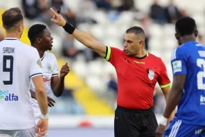 Ανόρθωση - Δόξα: Αφού δεν το τελείωσε η μία, το... γύρισε η άλλη! (Φώτος)