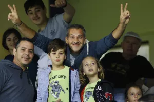 (Φωτορεπορτάζ) Ο κόσμος στο "Αντώνης Παπαδόπουλος"
