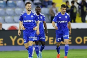 Ανόρθωση - Δόξα: Αφού δεν το τελείωσε η μία, το... γύρισε η άλλη! (Φώτος)