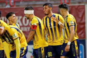 Νέα Σαλαμίνα - ΑΕΛ: Πέντε γκολ και… "διπλό" με τρομερό Μιραλάς!