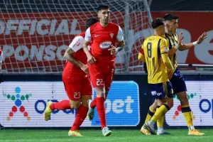 Νέα Σαλαμίνα - ΑΕΛ: Πέντε γκολ και… "διπλό" με τρομερό Μιραλάς!