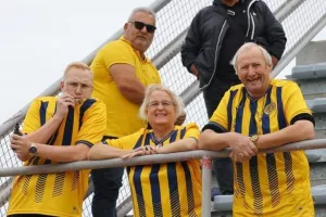 Νέα Σαλαμίνα - ΑΕΛ: "Όρθια" και... σφράγισε θέση στα ημιτελικά! (Φώτος)