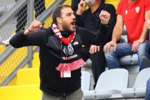 Νέα Σαλαμίνα - ΑΕΛ: "Όρθια" και... σφράγισε θέση στα ημιτελικά! (Φώτος)