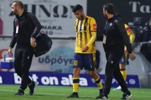 Νέα Σαλαμίνα - ΑΕΛ: "Όρθια" και... σφράγισε θέση στα ημιτελικά! (Φώτος)