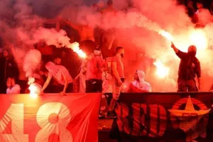 Νέα Σαλαμίνα - ΑΕΛ: "Όρθια" και... σφράγισε θέση στα ημιτελικά! (Φώτος)