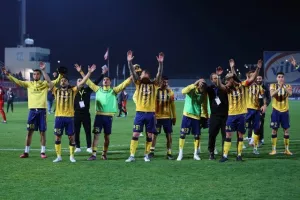 (ΒΙΝΤΕΟ-kerkida) "Γαλαζοκίτρινο" πάρτι πρόκρισης!