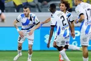 ΑΕΛ – Απόλλων: Της τερμάτισε το απόλυτο και το… έβαψε γαλάζιο! (Φώτος)