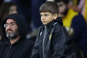 ΑΕΛ – Απόλλων: Της τερμάτισε το απόλυτο και το… έβαψε γαλάζιο! (Φώτος)