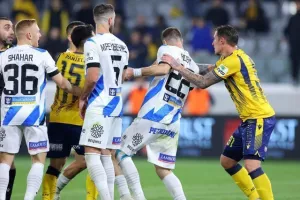 ΑΕΛ – Απόλλων: Της τερμάτισε το απόλυτο και το… έβαψε γαλάζιο! (Φώτος)