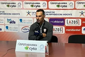 "Τα όργια που έγιναν στο πρώτο παιχνίδι έκριναν το αποτέλεσμα" (Ατάκα για... κλεμμένο πορτοφόλι)