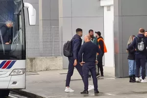 Η άφιξη του Απόλλωνα (Φώτος)