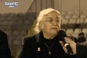 Αποχαιρέτησαν την Xρυσταλλένη Αυξεντίου με βίντεο απ' τα 100χρονα