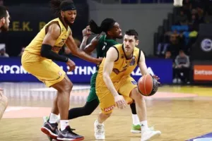 "Η ΑΕΚ είναι μεγάλη ομάδα, ελπίζω να κερδίσουμε και τον Ολυμπιακό"