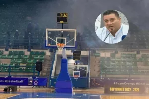 "Μας τους στέλνουν για να βλέπουμε μαζί την μπάλα/Η πολιτεία απέτυχε, μόνο η αστυνομία μπορεί να επιβάλει την τάξη"