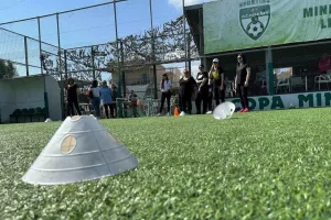 "Άλλο ένα πρωινό που διασκεδάσαμε οικογενειακά και προσφέραμε" (Φώτος)