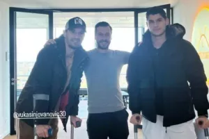 Μαζί... οι τραυματίες 