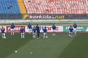 Η εντεκάδα της Ανόρθωσης/Πέντε αλλαγές 