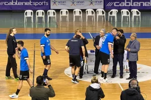 (BINTEO/φώτος Kerkida) H απονομή του Κυπέλλου στην Sabbianco Ανόρθωση 