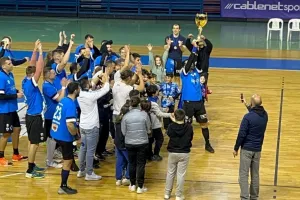 (BINTEO/φώτος Kerkida) H απονομή του Κυπέλλου στην Sabbianco Ανόρθωση 