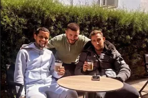 Χαράλαμπος με Άνχελ και Ροσάλες