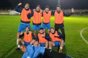 Πόζαραν οι... νικητές