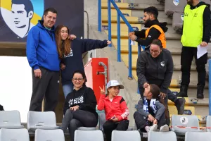 (Φωτορεπορτάζ) Ο κόσμος στο "Στέλιος Κυριακίδης"