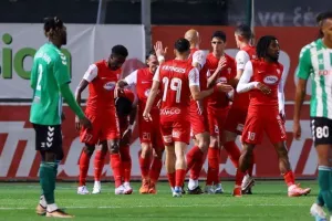 Νέα Σαλαμίνα - Ακρίτας: Καρέ... με ανατροπή και σούπερ - Τσίκο! (Φώτος)