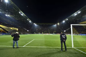 Borussia Dortmund: Κίτρινο πανό "Famagusta" στο Signal Iduna Park (φώτο)