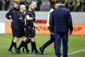 ΑΕΛ – Απόλλων: Της τερμάτισε το απόλυτο και το… έβαψε γαλάζιο! (Φώτος)