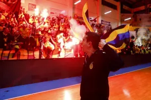 Φωτορεπορτάζ/Η απονομή του 16ου στην ΑΕΛ!