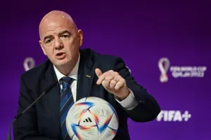 Συλλυπητήρια από Ινφαντίνο στην ΑΕΚ