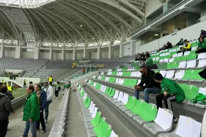 Με πράσινο και άσπρο κορεό οι Ταξίαρχοι (φώτος)
