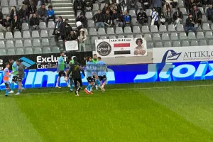 Πανό για Ουάρντα από Ακρωτήρι Fans!