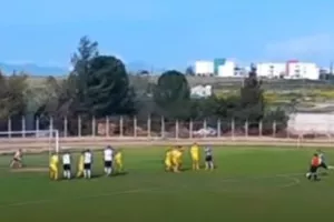 Φαουλάρα με το αριστερό ο Δήμαρχος Αγλαντζιάς! (βίντεο)