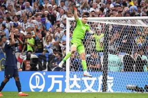 Η IFAB περνάει νέο κανονισμό για τη… συμπεριφορά των τερματοφυλάκων στα πέναλτι