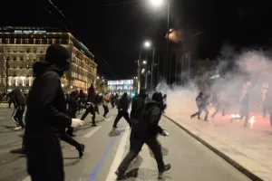 Επεισόδια στο κέντρο της Αθήνας!