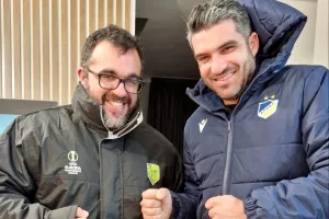Ζεσταίνονται σωστά για ντέρμπι 
