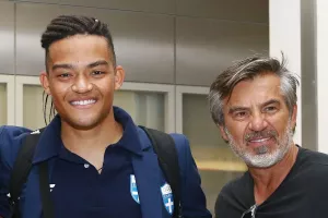  "Ο Εμμανουήλ μου είπε "με αναλαμβάνεις ή σταματάω"