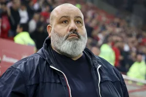«Δεν σας νοιάζουν ούτε οι ομάδες ούτε ο διασυρμός της Super League 2»