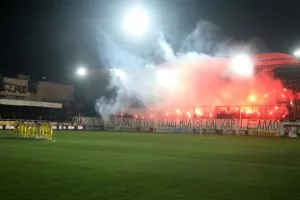 Super League: Πρόστιμα σε έξι ΠΑΕ
