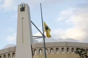 ΑΕΚ: Μεσίστιες οι σημαίες στην OPAP Arena
