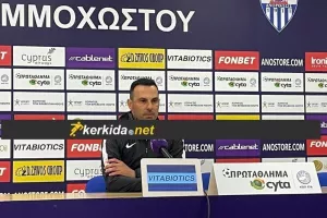 "Κάποιοι παίρνουν τις ευκαιρίες, κάποιοι όχι, θα δίνω χρόνο σε όλους είτε αρέσει σε κάποιους είτε όχι"