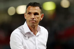 Οι σίγουροι και τα διλήμματα του Πογέτ για την πρεμιέρα