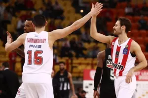 Ξέσπασε με «κατοστάρα» στον ΠΑΟΚ και έδειξε έτοιμος για τη διαβολοβδομάδα ο Ολυμπιακός!