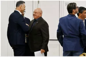 Έχει δρόμο...