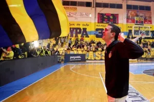 Το πανηγύρισε...