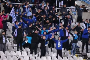 Μουρμουρητό ότι έπρεπε να ρισκάρει