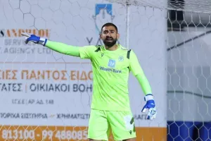 Οθέλλος - ΑΕΖ: Τέσσερα γκολ σε εφτά λεπτά και κορυφή ο Οθέλλος (φώτος)
