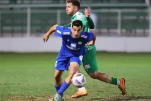 Οθέλλος - ΑΕΖ: Τέσσερα γκολ σε εφτά λεπτά και κορυφή ο Οθέλλος (φώτος)